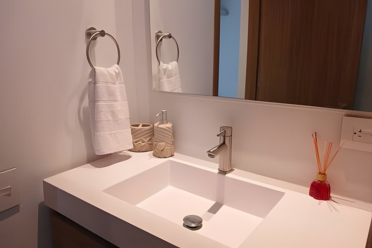 Tu Oasis en Baia Kristal – Relajo, Vista y Confort