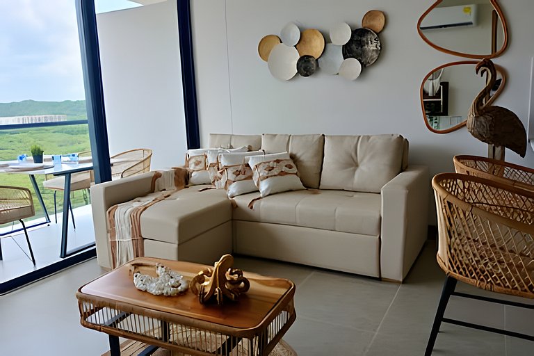 ¡Comodidad y Estilo frente al mar!