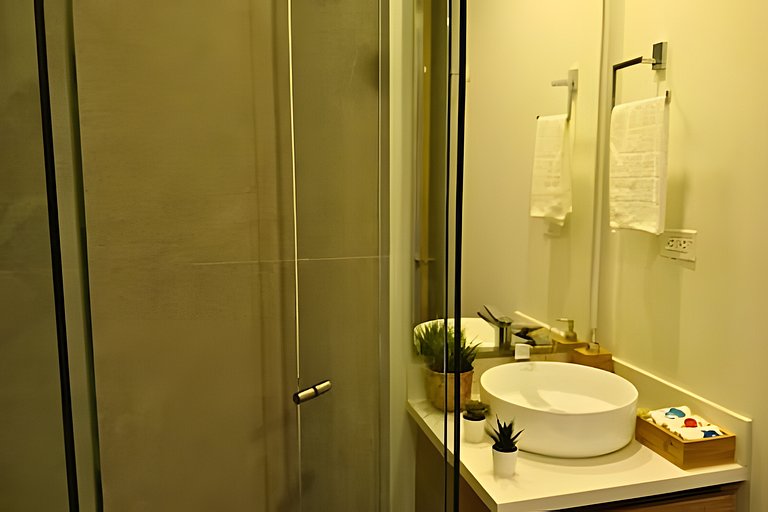 ¡Comodidad y Estilo frente al mar!