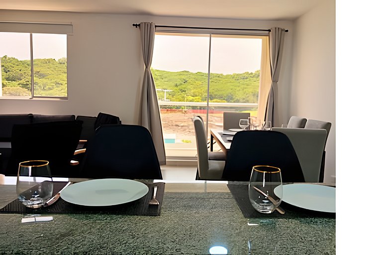 Escapada Perfecta: 2 Camas Queen y Playa a un Paso