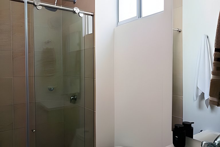 Escapada Perfecta: 2 Camas Queen y Playa a un Paso