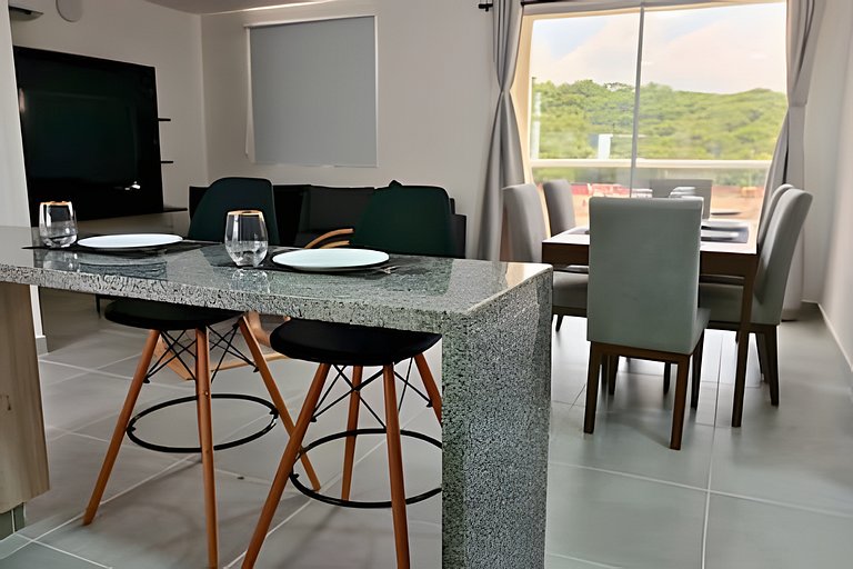 Escapada Perfecta: 2 Camas Queen y Playa a un Paso