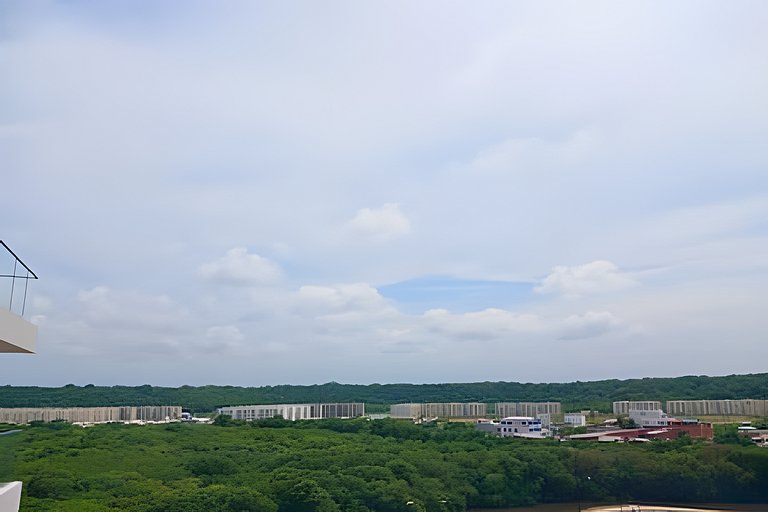 Lujo y Playa en Morros Kai –Vista al Mar y Manglar