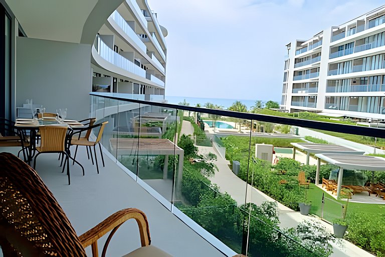 Vista al Mar y Acceso Directo a Playa Privada