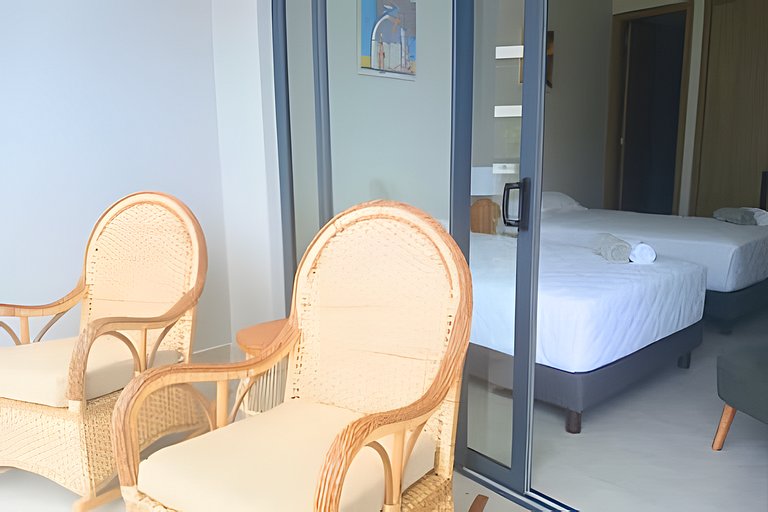 Vista al Mar y Acceso Directo a Playa Privada